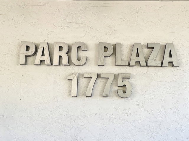 Parc Plaza  photo 2